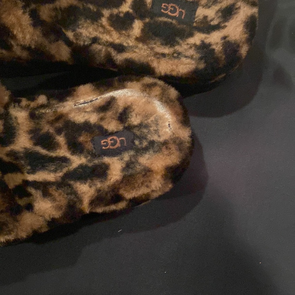 Slippers - Picture 6 of 6